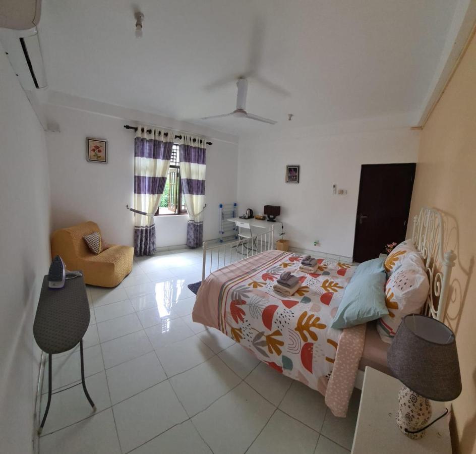 Bed and Breakfast Ja-Elas French Touch Экстерьер фото